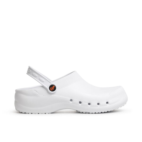 zapato blanco de goma eva