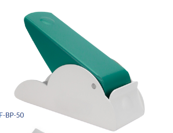 triturador de pastillas verde y blanco