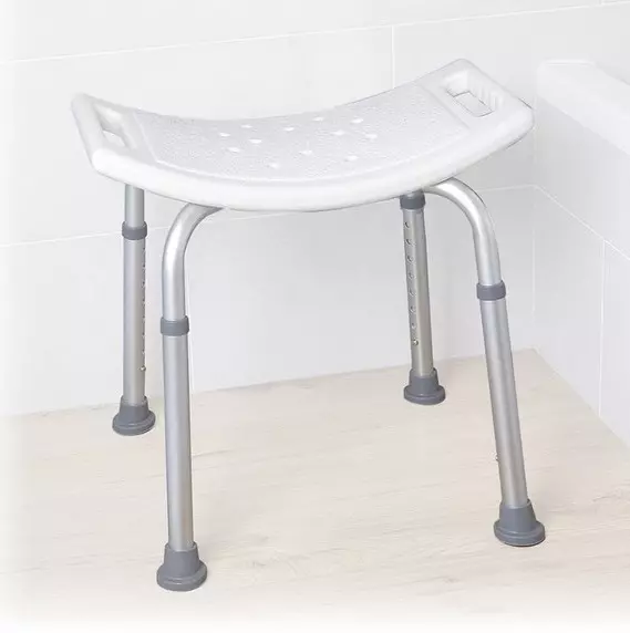 taburete de ducha curvo